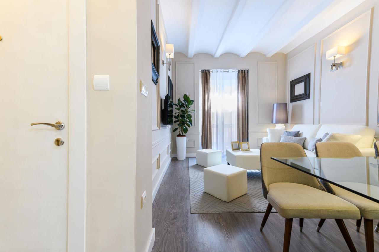 Apartamento Pelayo With Terrace Mid-Term Valencia Exterior foto